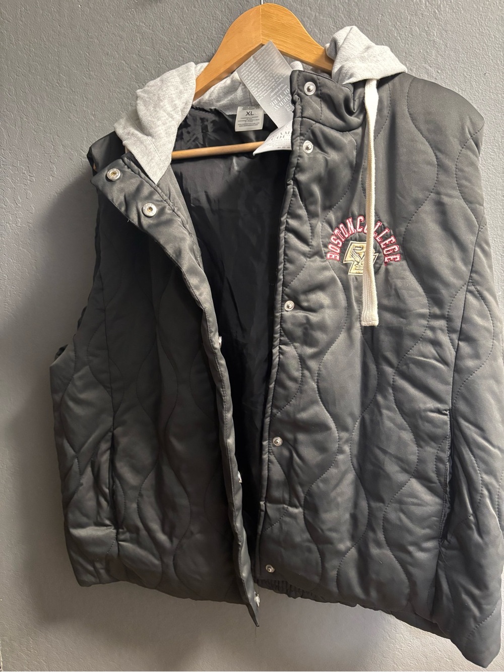 Nwt Women's Gameday Couture Black Boston College Headliner Hooded vest xl b2